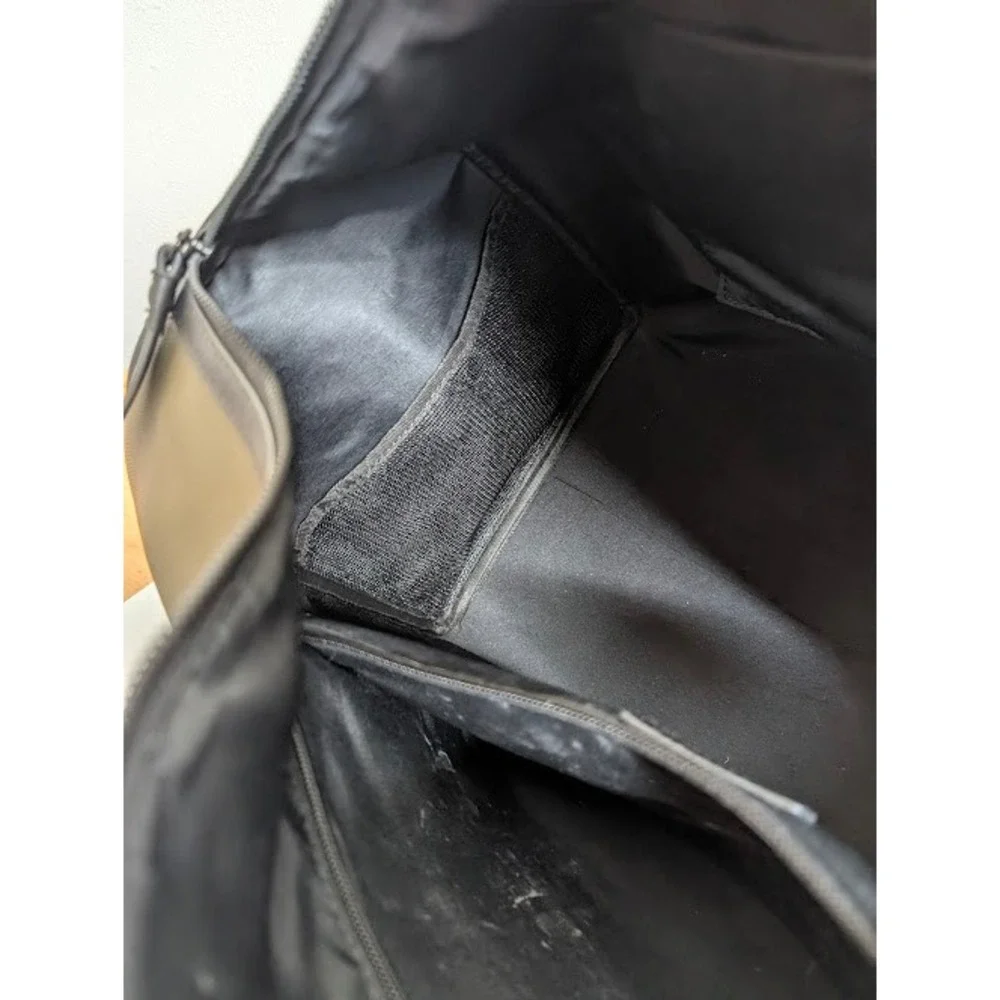 Maverick and C Olive Green Canvas Nylon‎ Strip Duffle Bag Weekend Travel Pockets